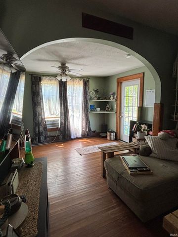 8703 N 100 E Road, Huntington, IN 46750