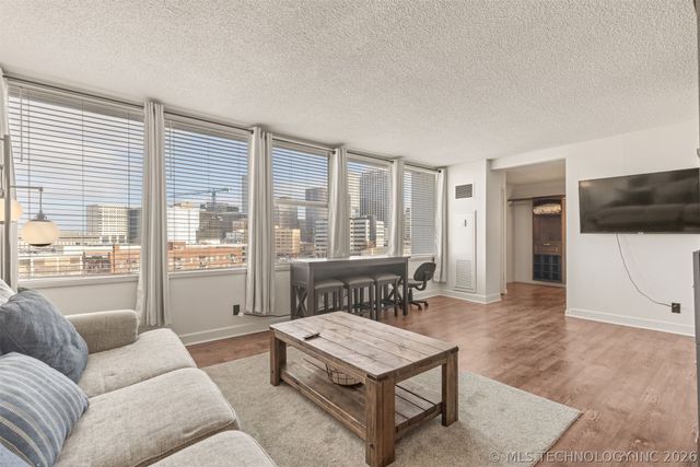 450 W 7th Street 910, Tulsa, OK 74119