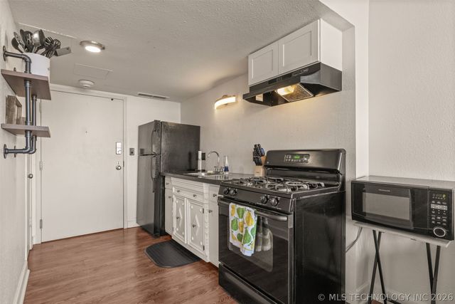 450 W 7th Street 910, Tulsa, OK 74119