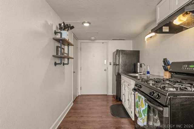 450 W 7th Street 910, Tulsa, OK 74119
