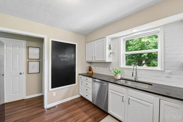 1130 Linford Circle, Hamilton Twp, OH 45039