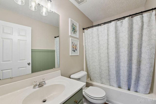 1130 Linford Circle, Hamilton Twp, OH 45039