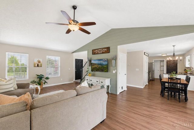 1130 Linford Circle, Hamilton Twp, OH 45039