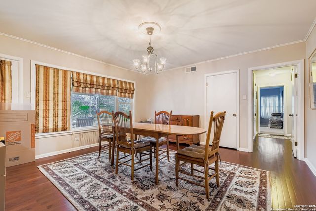 615 CAVE LN, San Antonio, TX 78209
