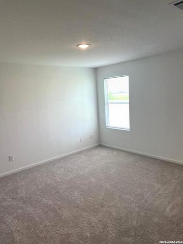 3135 Dispatch Dr., New Braunfels, TX 78130