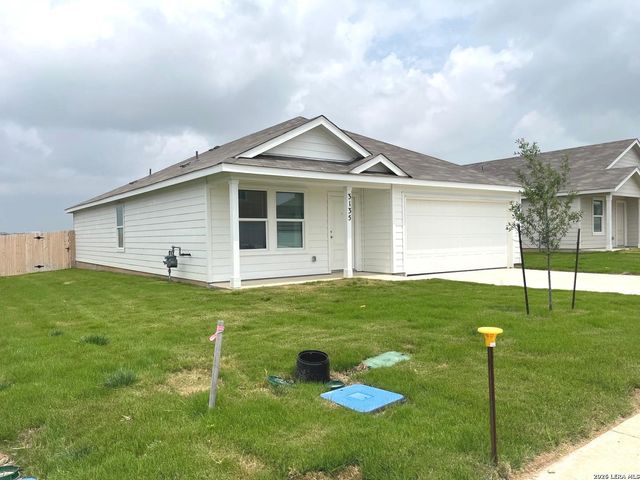 3135 Dispatch Dr., New Braunfels, TX 78130
