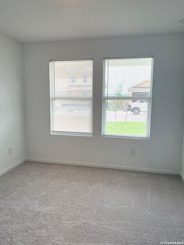 3135 Dispatch Dr., New Braunfels, TX 78130