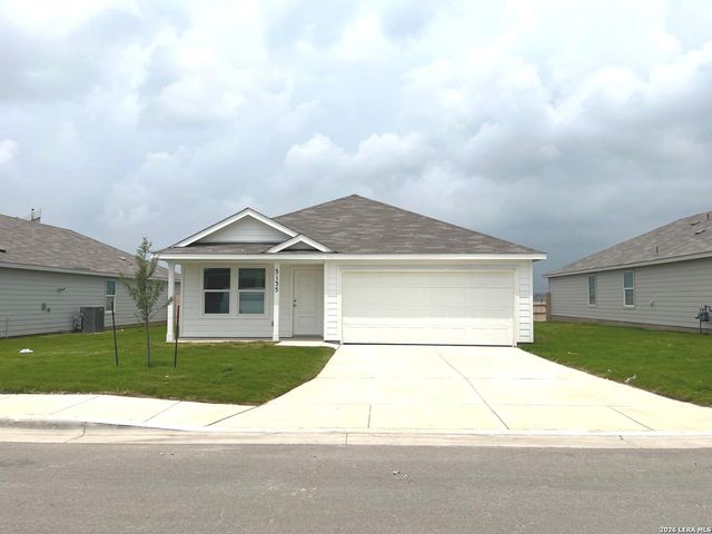 3135 Dispatch Dr., New Braunfels, TX 78130