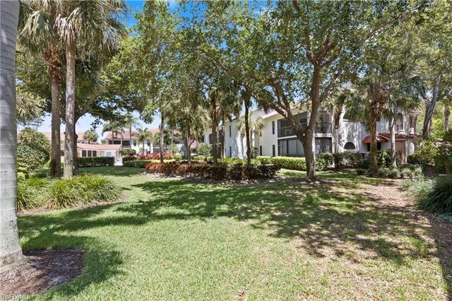 595 Serendipity DR 595, Naples, FL 34108