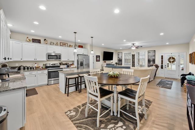 104 Lowell Way, Hopkinsville, KY 42240