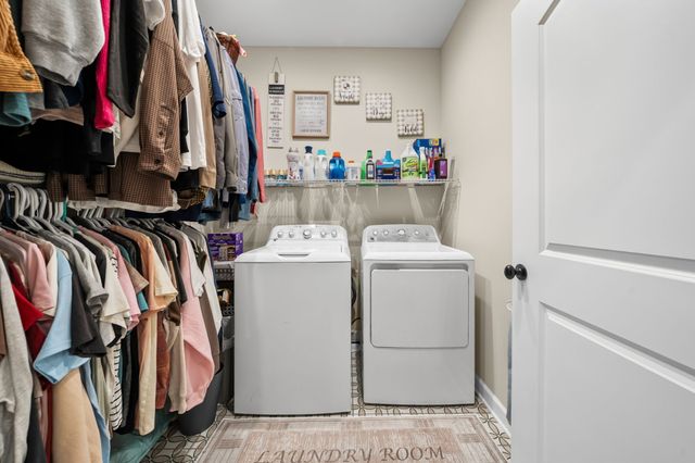 104 Lowell Way, Hopkinsville, KY 42240