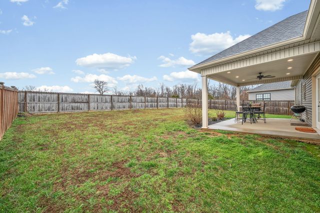 104 Lowell Way, Hopkinsville, KY 42240