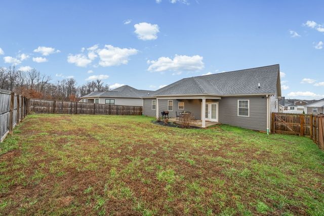 104 Lowell Way, Hopkinsville, KY 42240