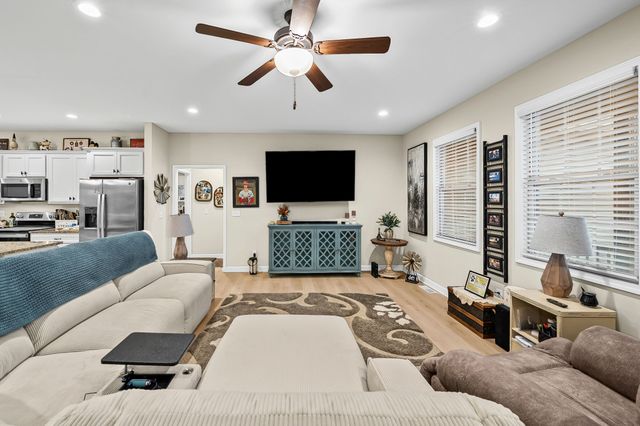 104 Lowell Way, Hopkinsville, KY 42240