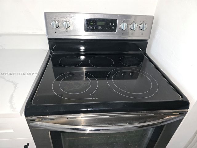 812 SW 13th St 812, Fort Lauderdale, FL 33315