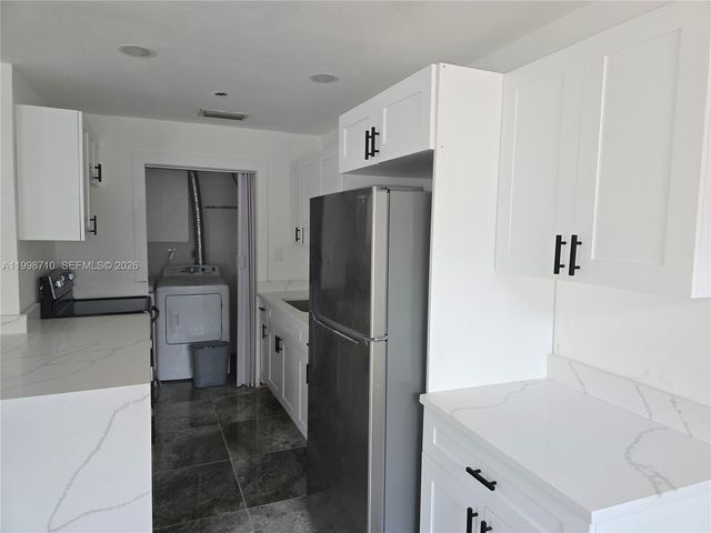 812 SW 13th St 812, Fort Lauderdale, FL 33315