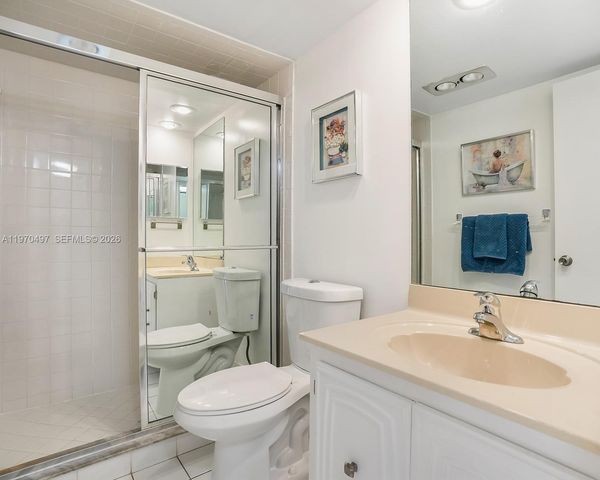 2681 S Course Dr 209, Pompano Beach, FL 33069