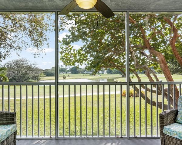 2681 S Course Dr 209, Pompano Beach, FL 33069