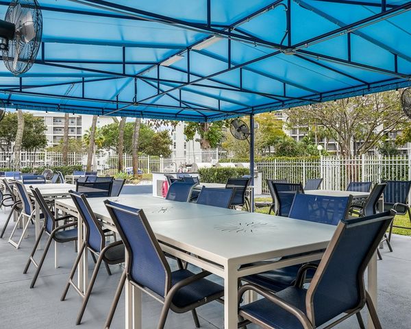 2681 S Course Dr 209, Pompano Beach, FL 33069