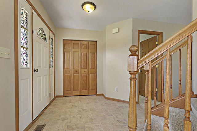8732 246th COURT, Salem, WI 53168