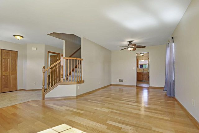 8732 246th COURT, Salem, WI 53168
