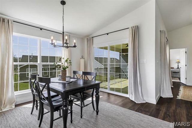 1576 Westlake Circle Drive, Pacific, MO 63069