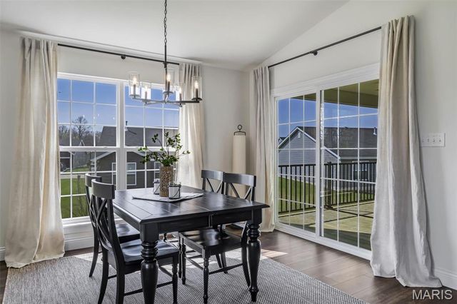 1576 Westlake Circle Drive, Pacific, MO 63069