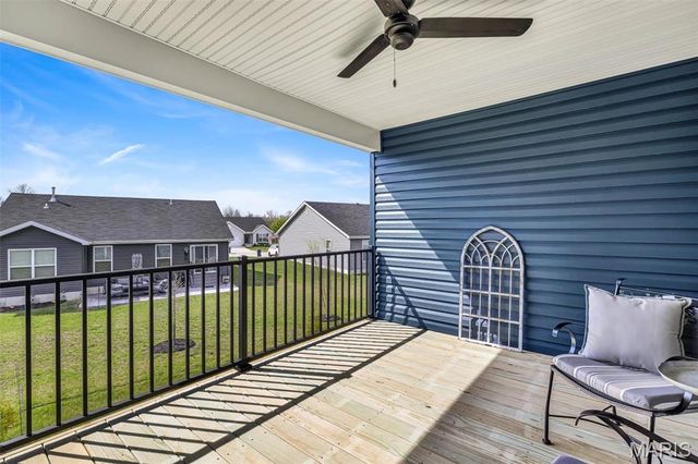 1576 Westlake Circle Drive, Pacific, MO 63069