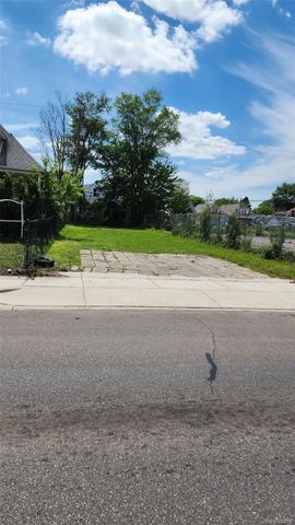 13015 Conant St, Detroit, MI 48212