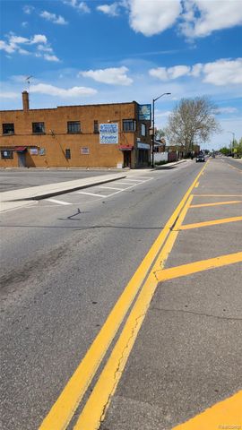 13015 Conant St, Detroit, MI 48212