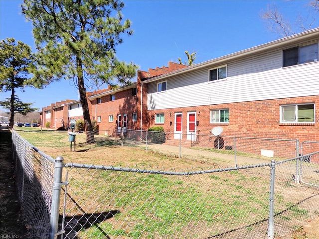 1625 W Pembroke Ave Apt 1, Hampton, VA 23661