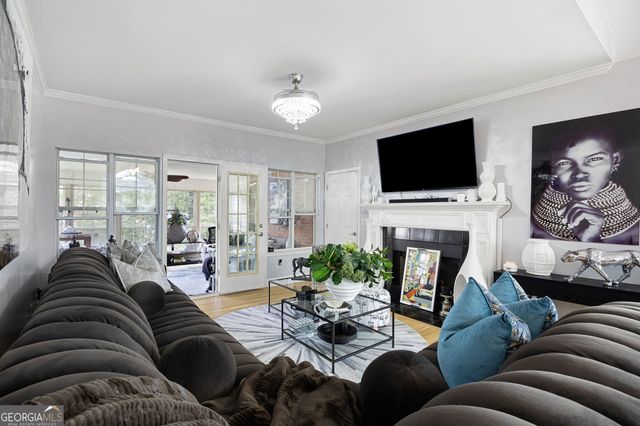 9396 Woodlawn Drive, Douglasville, GA 30135