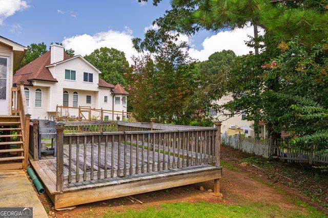 9396 Woodlawn Drive, Douglasville, GA 30135