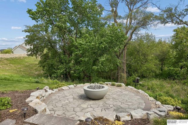 20542 Hartman Avenue, Elkhorn, NE 68022