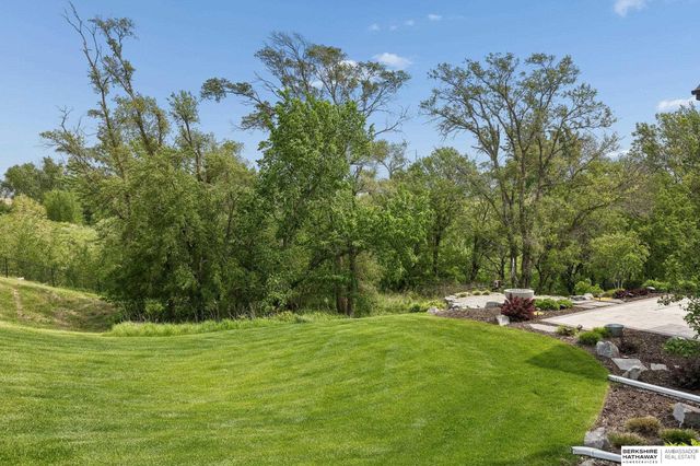 20542 Hartman Avenue, Elkhorn, NE 68022