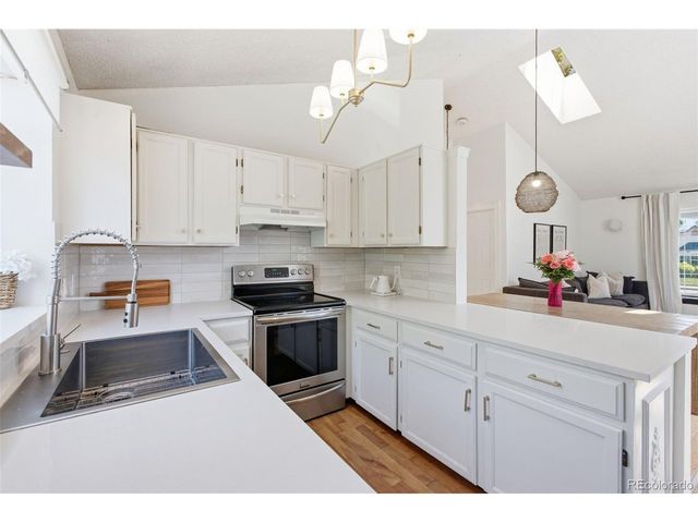 9604 W Chatfield Ave A, Littleton, CO 80128