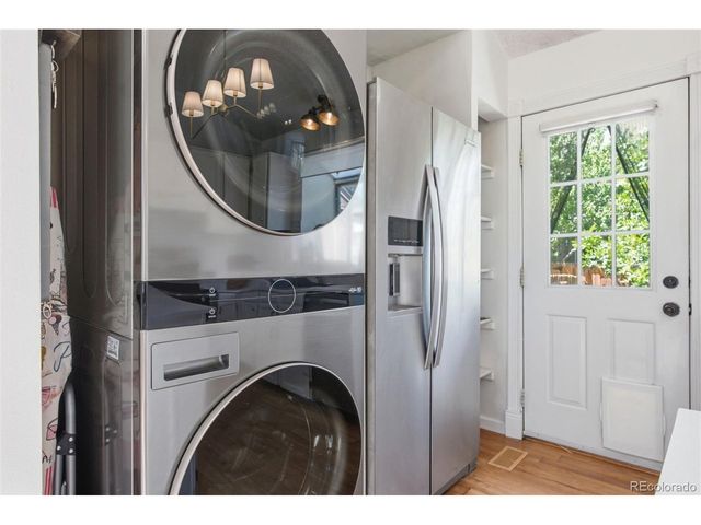 9604 W Chatfield Ave A, Littleton, CO 80128