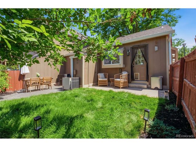 9604 W Chatfield Ave A, Littleton, CO 80128
