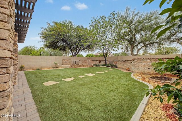 2227 E PARKSIDE Lane, Phoenix, AZ 85024