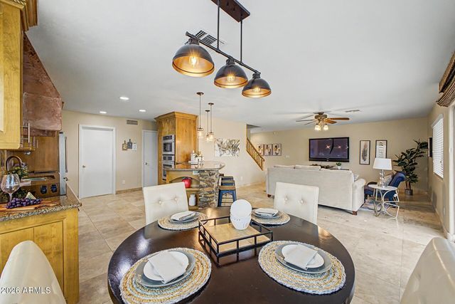 2227 E PARKSIDE Lane, Phoenix, AZ 85024