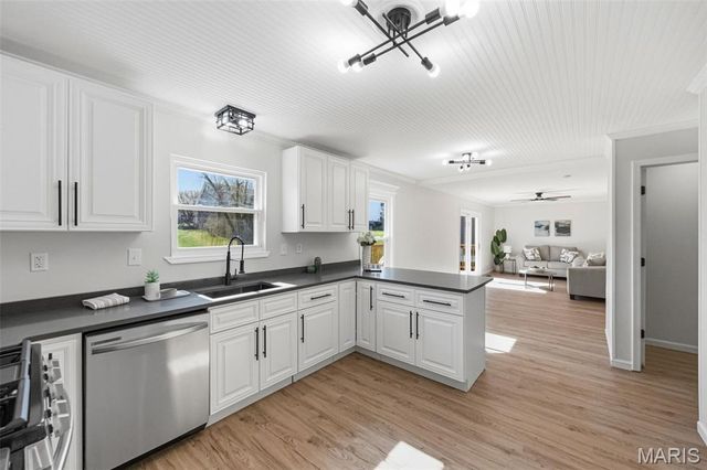 3550 Saint Martin Drive, Arnold, MO 63010