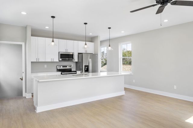 2028 Arbutus Avenue, North Charleston, SC 29405