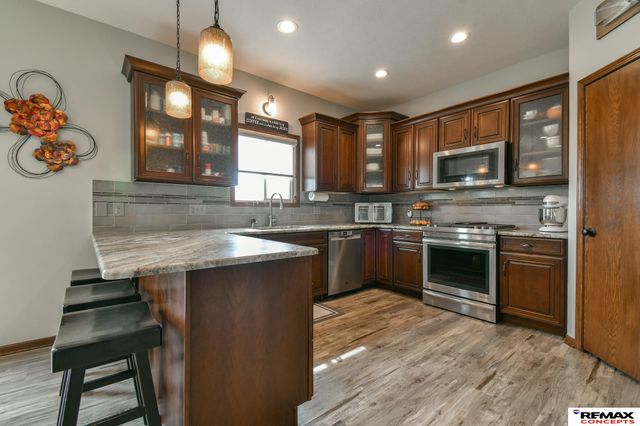 7700 S 66th Street, Lincoln, NE 68516