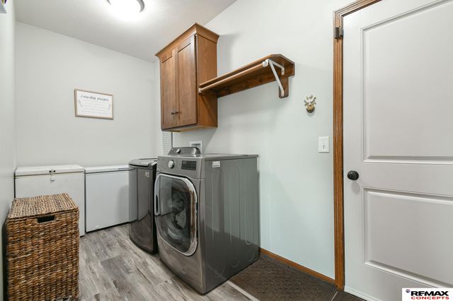 7700 S 66th Street, Lincoln, NE 68516