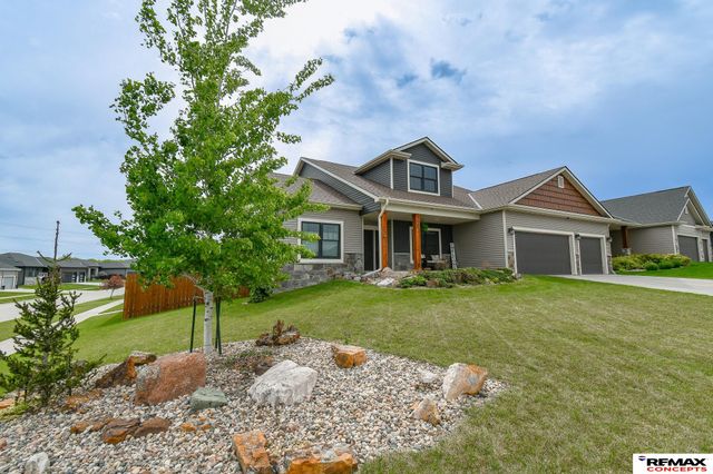 7700 S 66th Street, Lincoln, NE 68516