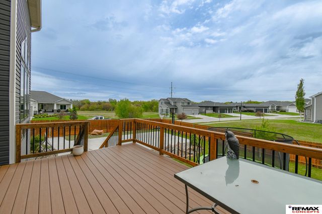 7700 S 66th Street, Lincoln, NE 68516