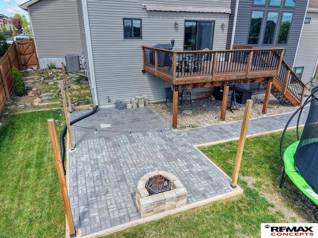 7700 S 66th Street, Lincoln, NE 68516