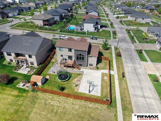7700 S 66th Street, Lincoln, NE 68516