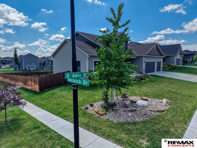 7700 S 66th Street, Lincoln, NE 68516