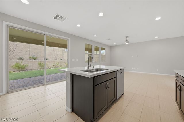 8191 California Pine Street, Las Vegas, NV 89166